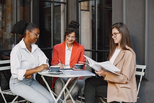 mejorar la cohesión y motivación en equipos de trabajo